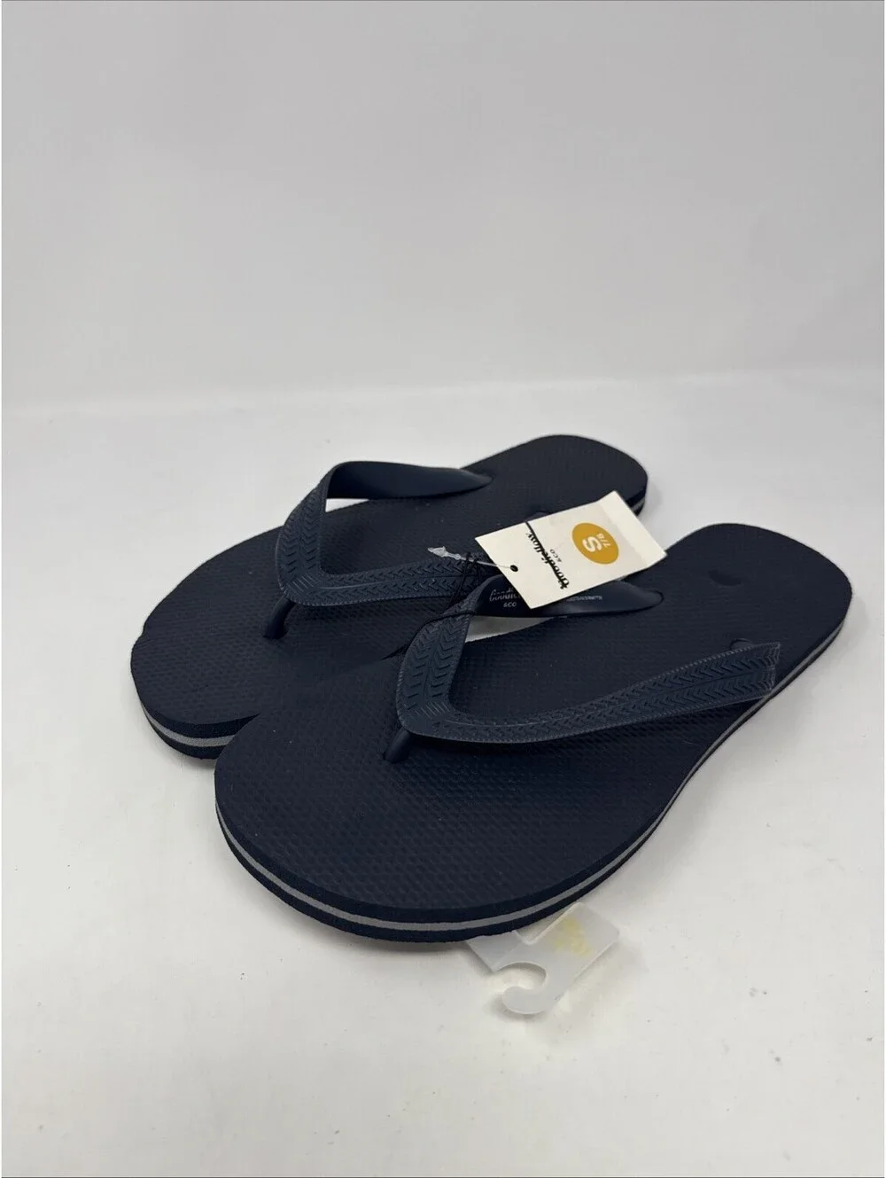 Goodfellow And Company Men’s Blue Flips Flops Size Small 7/8